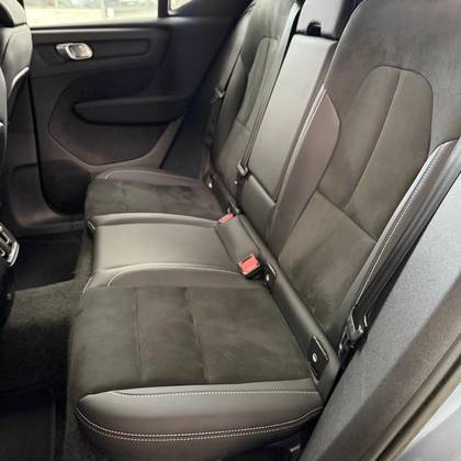 VOLVO XC40 P6 RECHARGE ELECTRIC PLUS VOLVO XC40 P6 RECHARGE ELECTRIC PLUS
